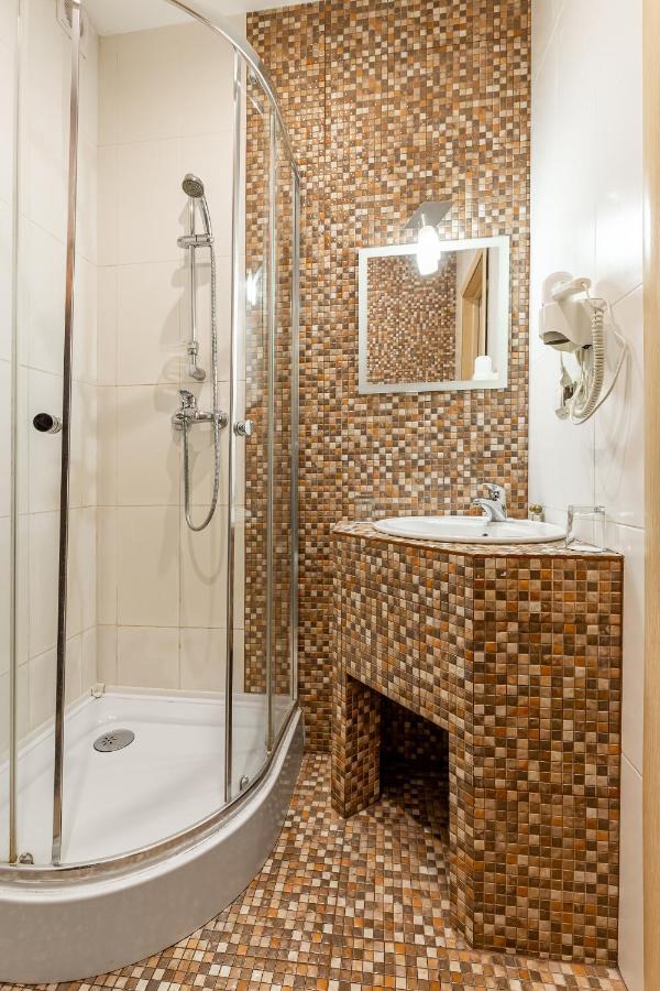 Ambassador Plaza 3* Kiew